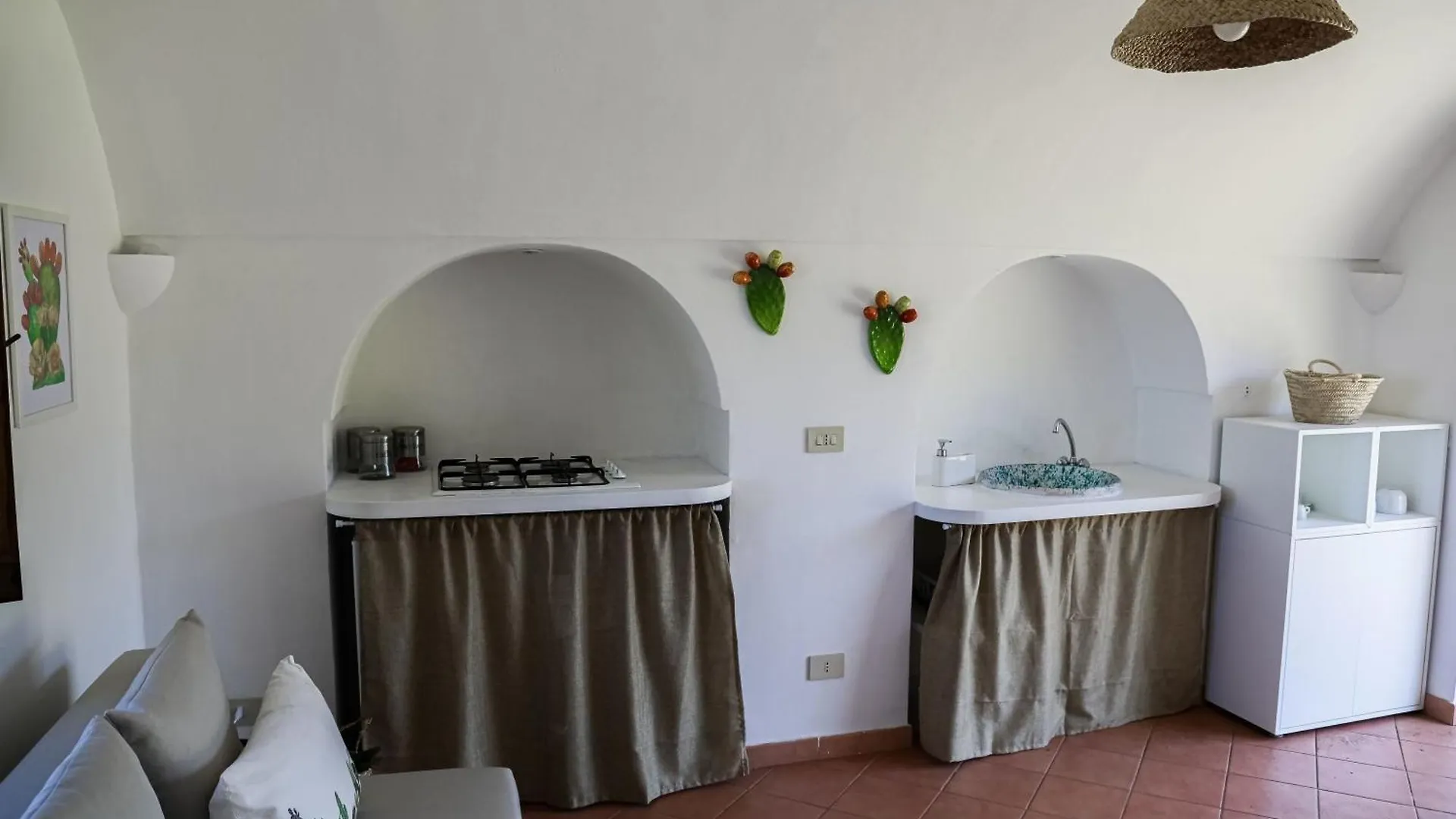Villa Dammusi Futura Bugeber